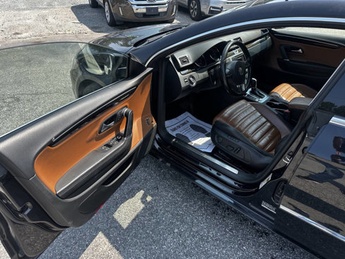 Used 2015 Volkswagen CC Executive image 11
