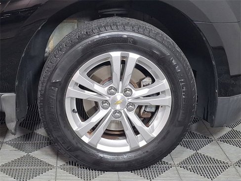 Used 2015 Chevrolet Equinox LT w/ Driver Convenience Package image 12
