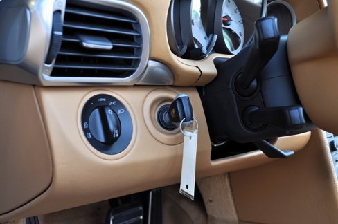 Used 2007 Porsche 911 Carrera S image 40