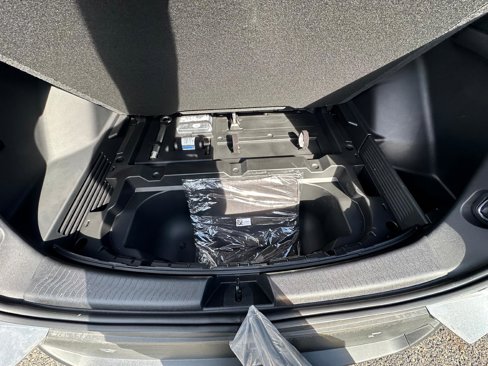 New 2025 Chevrolet Equinox EV LT w/ Comfort Package image 21