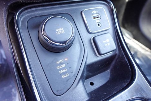 Used 2019 Jeep Compass Altitude image 20