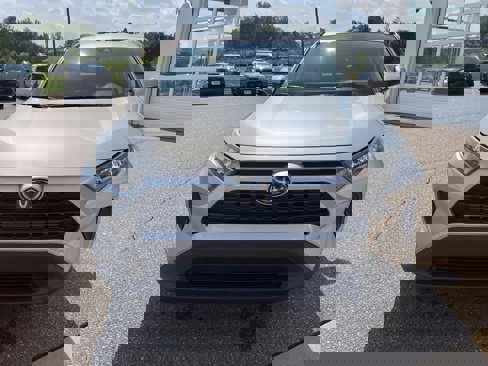 Certified 2019 Toyota RAV4 LE image 8