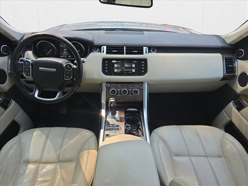 Used 2016 Land Rover Range Rover Sport HSE image 9