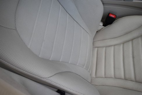 Used 2015 Mercedes-Benz C 300 4MATIC Sedan w/ Driver Assistance Package image 43