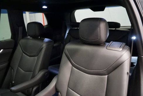 Certified 2021 Cadillac XT6 Premium Luxury image 18