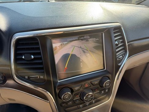 Used 2014 Jeep Grand Cherokee Limited image 21