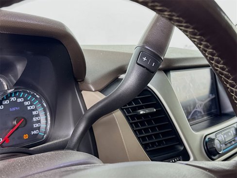 Used 2019 GMC Yukon SLT w/ Open Road Package image 17