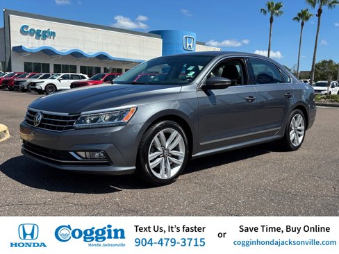 Used 2017 Volkswagen Passat 1.8T SE image 1