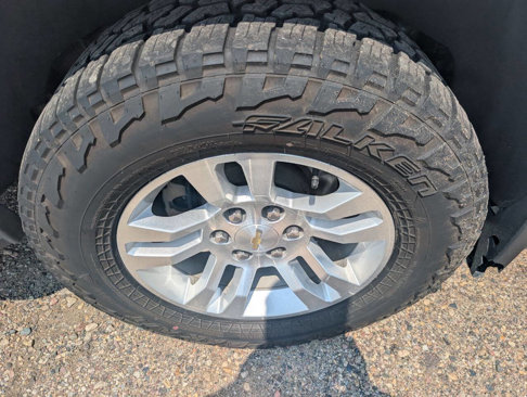 Used 2017 Chevrolet Tahoe LT image 8