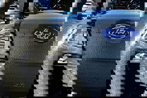 Used 2018 Ford Escape SE w/ SE Sync 3 Package image 18