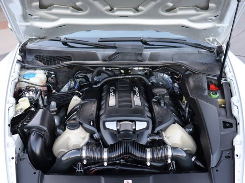 Used 2013 Porsche Cayenne Turbo image 59