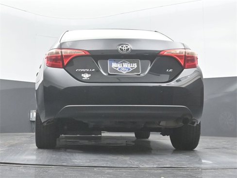 Used 2019 Toyota Corolla LE image 22