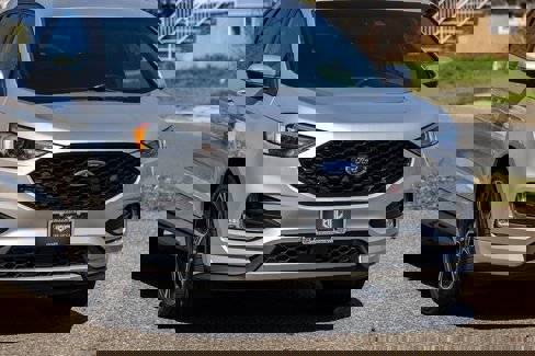 Used 2019 Ford Edge ST w/ Cargo Accessory Package image 6