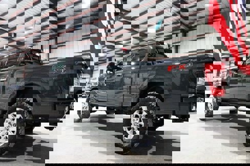 Used 2021 Ford F250 Platinum w/ FX4 Off-Road Package image 9