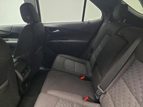 Used 2018 Chevrolet Equinox LT image 18