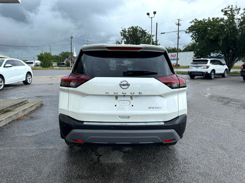 Used 2021 Nissan Rogue SV image 6
