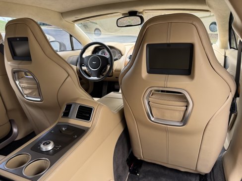 Used 2011 Aston Martin Rapide Luxe image 12