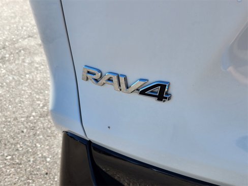 Used 2020 Toyota RAV4 XSE image 14
