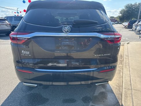 Used 2018 Buick Enclave Premium image 3