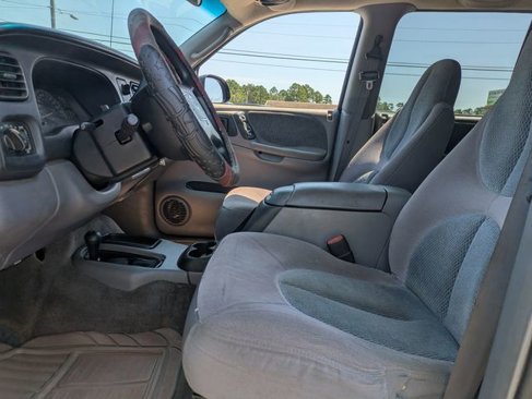 Used 1999 Dodge Durango 4WD image 14