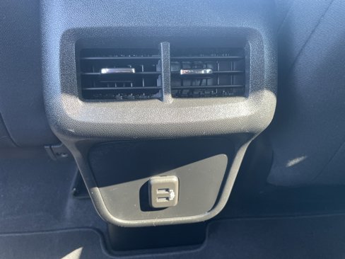 Certified 2020 Chevrolet Equinox LT image 18