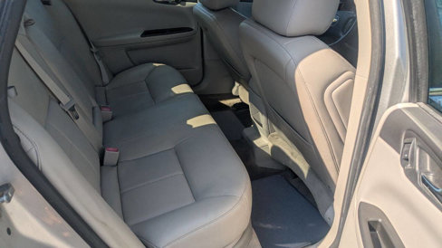 Used 2011 Chevrolet Impala LT w/ Luxury Edition Package image 38