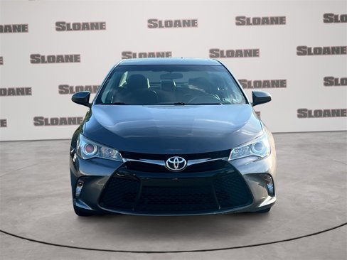Used 2017 Toyota Camry SE image 8