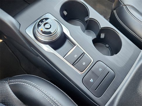 Used 2020 Ford Escape SEL image 24