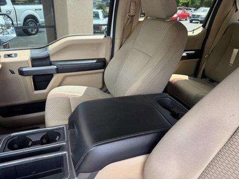 Used 2019 Ford F150 XLT w/ Equipment Group 302A Luxury image 10