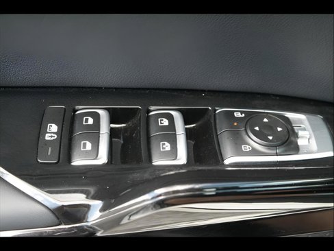 Used 2025 Kia K5 GT-Line image 12