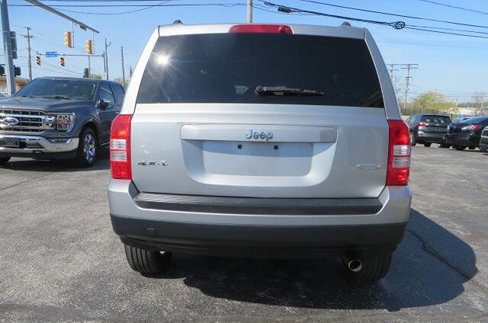 Used 2014 Jeep Patriot Latitude image 7