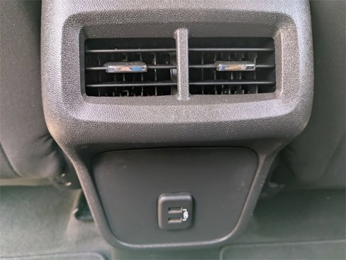 Used 2019 Chevrolet Equinox LS w/ LS Convenience Package image 19