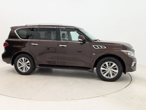 Used 2017 INFINITI QX80 4WD w/ Driver Assistance Package image 8