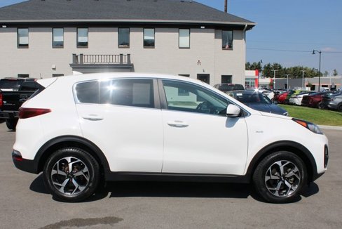 Used 2020 Kia Sportage LX image 6