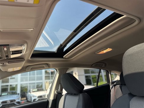 Used 2021 Subaru Crosstrek 2.0i Premium w/ Moonroof Package image 22