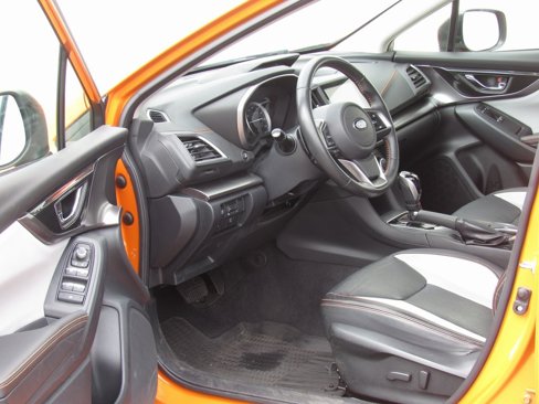 Used 2018 Subaru Crosstrek 2.0i Limited image 9