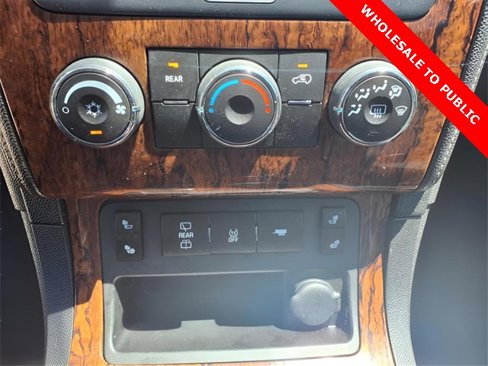 Used 2014 Chevrolet Traverse LT w/ All-Star Edition image 20