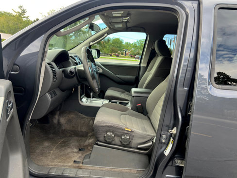 Used 2011 Nissan Pathfinder S w/ Protection Pkg image 14