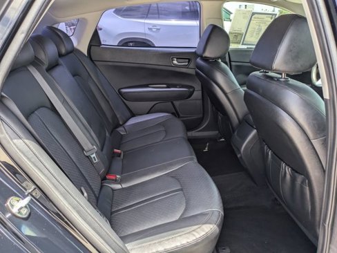 Used 2020 Kia Optima SE image 7