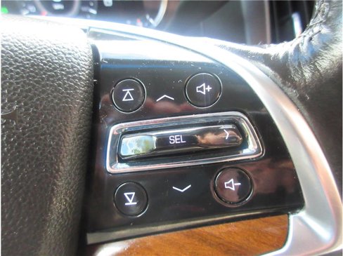 Used 2017 Cadillac Escalade Luxury image 11