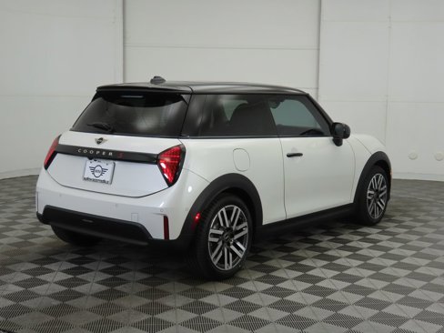 New 2025 MINI Cooper S image 5
