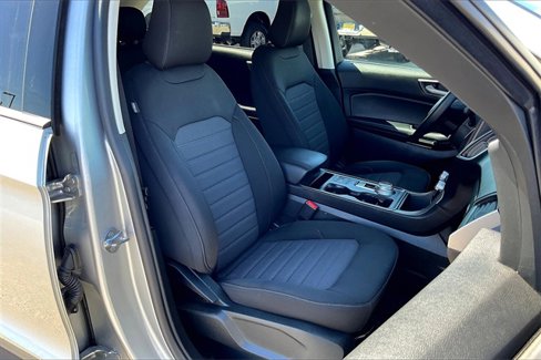 Used 2021 Ford Edge SE w/ Cargo Accessory Package image 7
