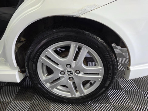 Used 2007 Honda Fit Sport image 31