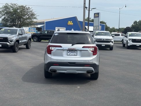 Used 2020 GMC Acadia SLT image 6