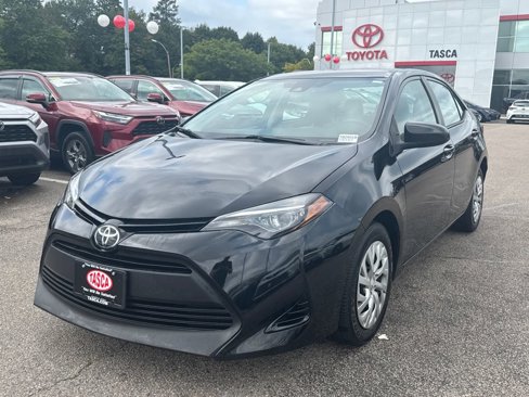 Used 2017 Toyota Corolla LE image 3