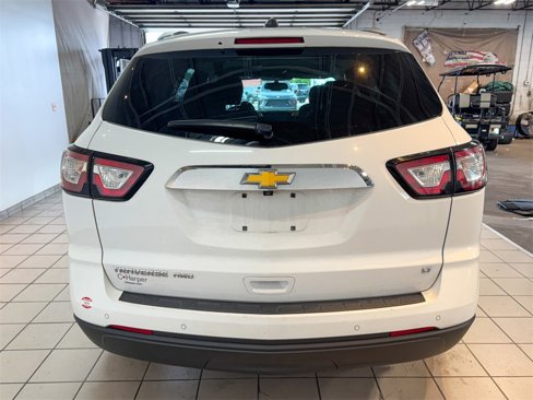 Used 2017 Chevrolet Traverse LT image 7
