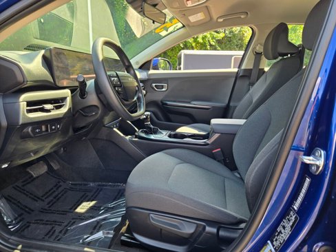 Used 2025 Kia K4 LXS image 19
