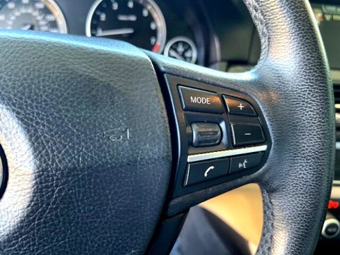 Used 2013 BMW 528i xDrive Sedan image 24