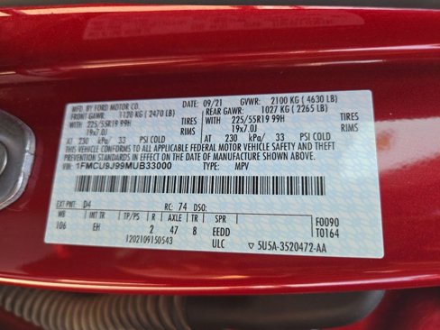 Used 2021 Ford Escape Titanium image 30
