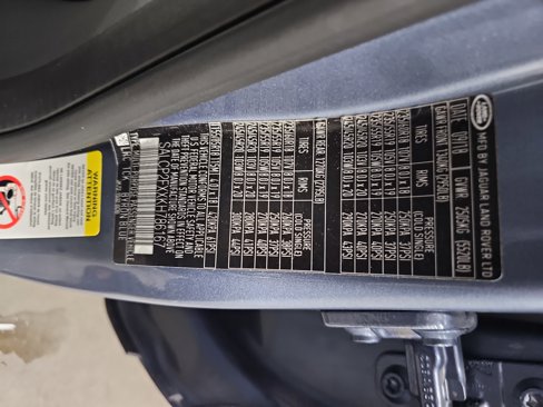 Used 2019 Land Rover Discovery Sport SE image 38